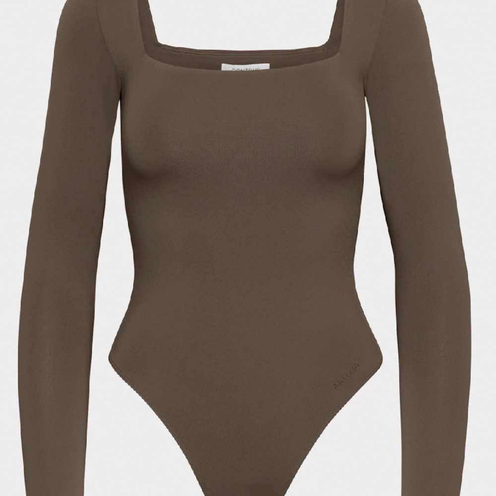 Aritzia Babton Original Contour Squareneck Bodysuit
